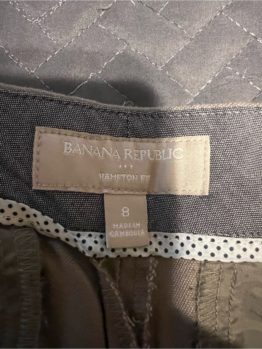 Banana Republic Women's Tan Bermuda Shorts - Picture 3 of 3